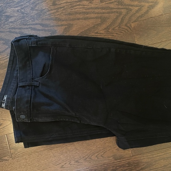 Classic Black Denim High Rise Skinny Jeans - Picture 2 of 4